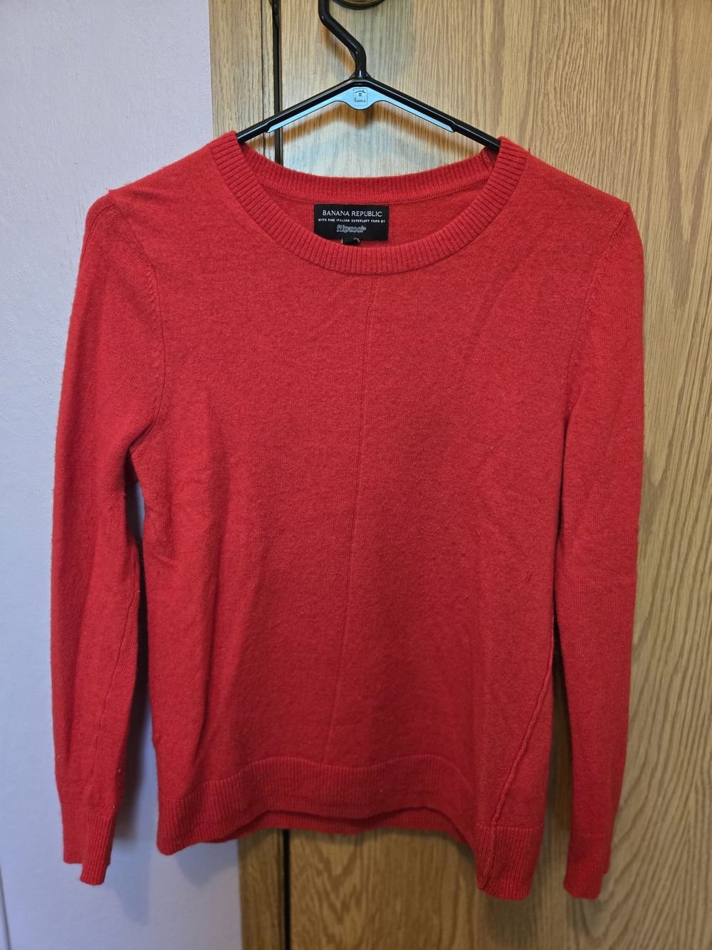 Banana Republic Red Cashmere Crewneck Sweater - Picture 1 of 8